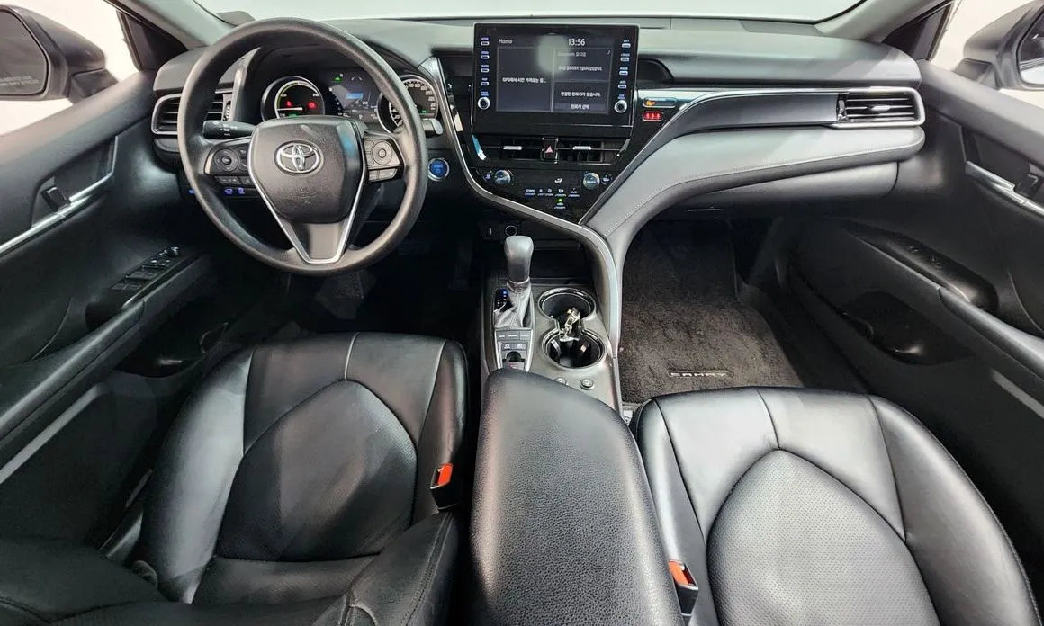Toyota Camry 2023 из KR, фото 5