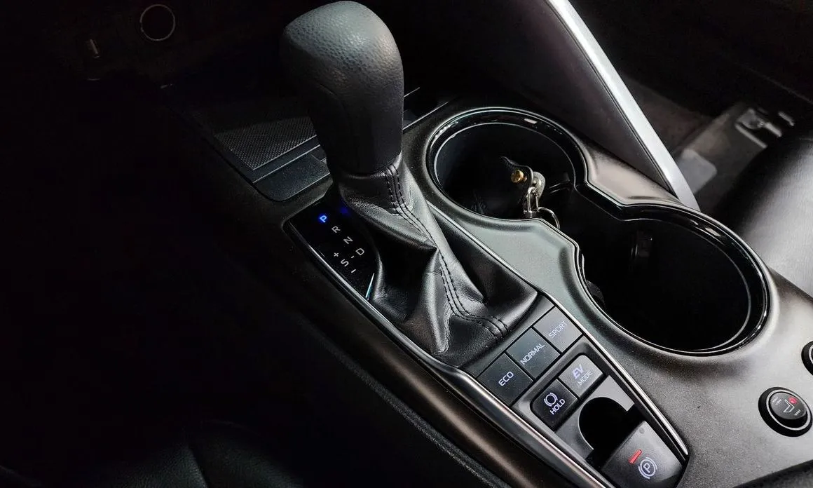 Toyota Camry 2023 из KR, фото 10