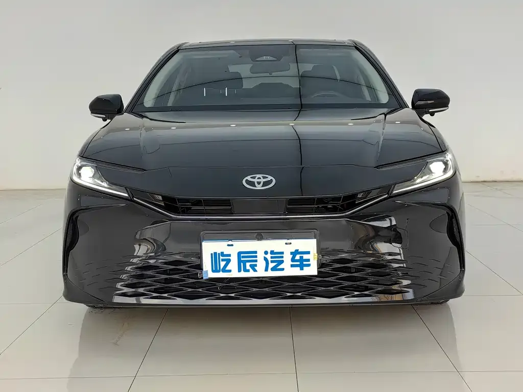 Toyota Camry 2025 из CN, фото 6