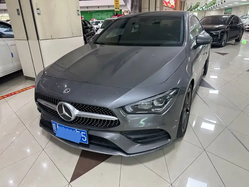 Mercedes-Benz GLA — фото 1