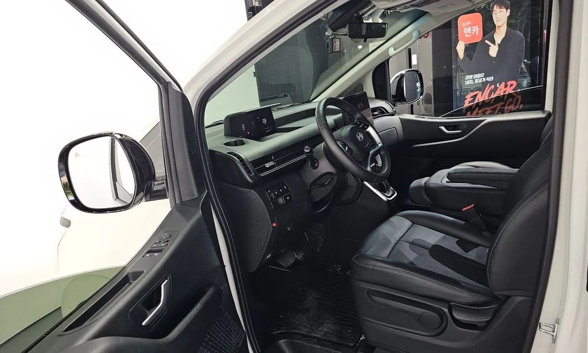 Hyundai Staria 2025 из KR, фото 9