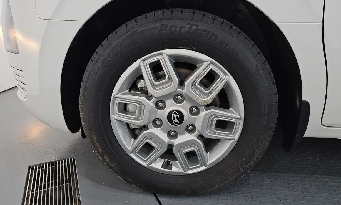 Hyundai Staria 2025 из KR, фото 7