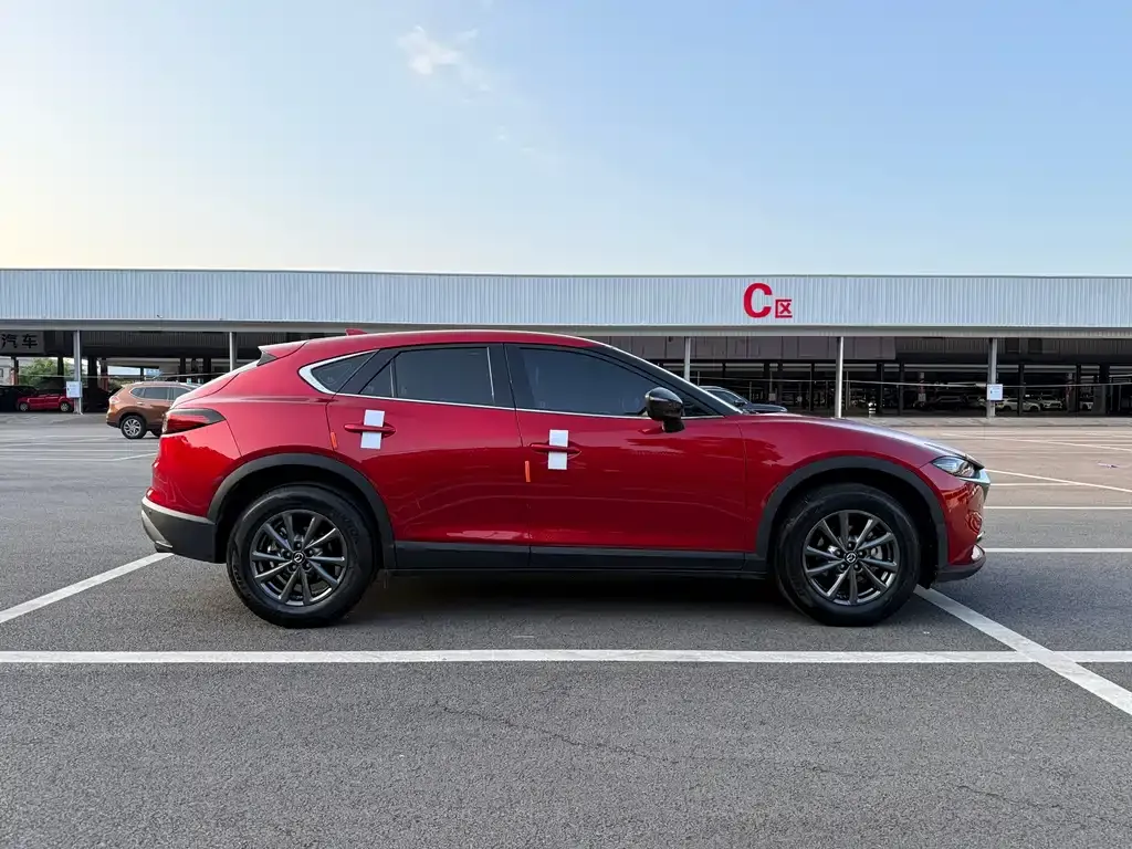 Mazda CX-4 2021 из CN, фото 10