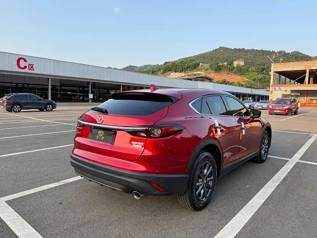 Mazda CX-4 2021 из CN, фото 6
