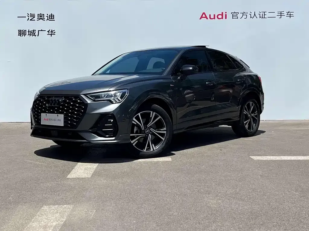 Audi Q3 Sportback — фото 1