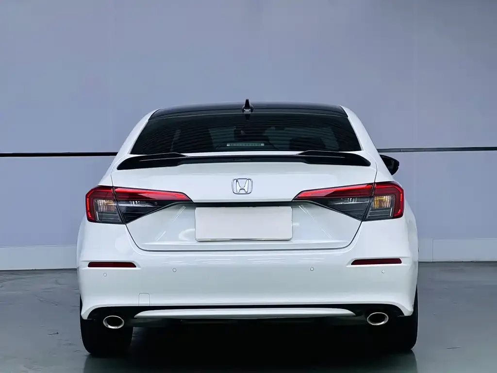 Honda Civic — фото 10