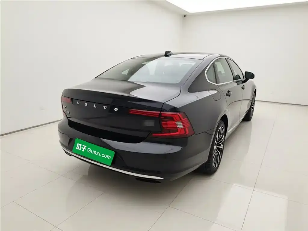 Volvo S90 — фото 2