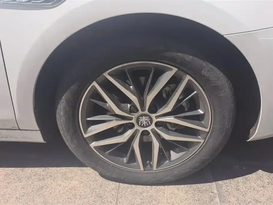 BYD Qin PLUS 2023 из CN, фото 7