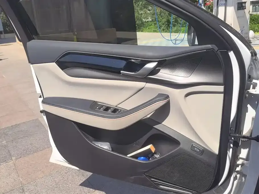 BYD Qin PLUS 2023 из CN, фото 8