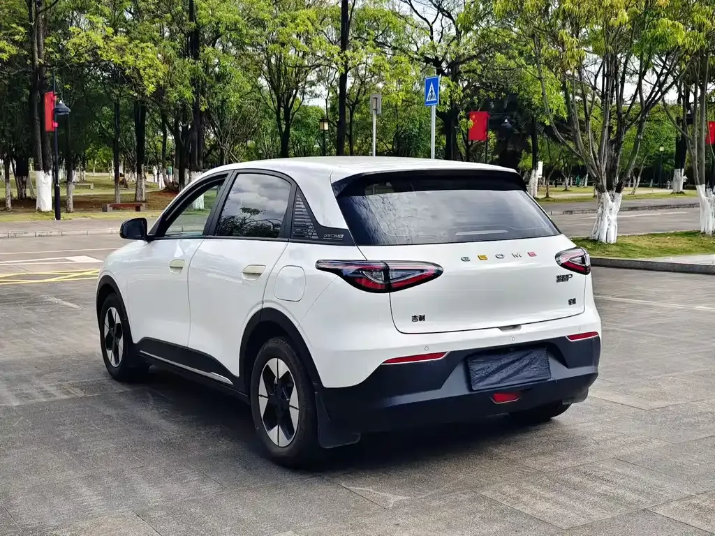 Geely Starburst — фото 9