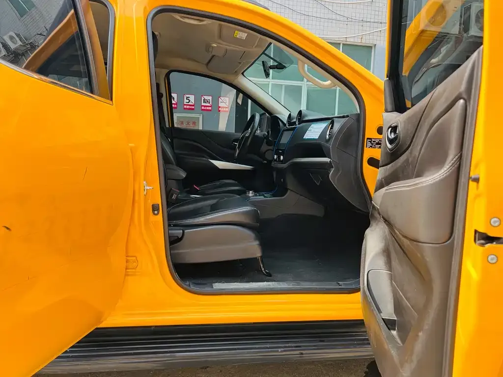 Dongfeng Rich 6 New Energy — фото 10