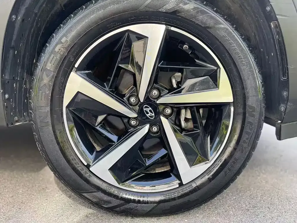 Hyundai ix35 — фото 10