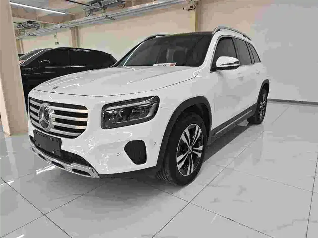 Mercedes-Benz GLB 2024 из CN, фото 1
