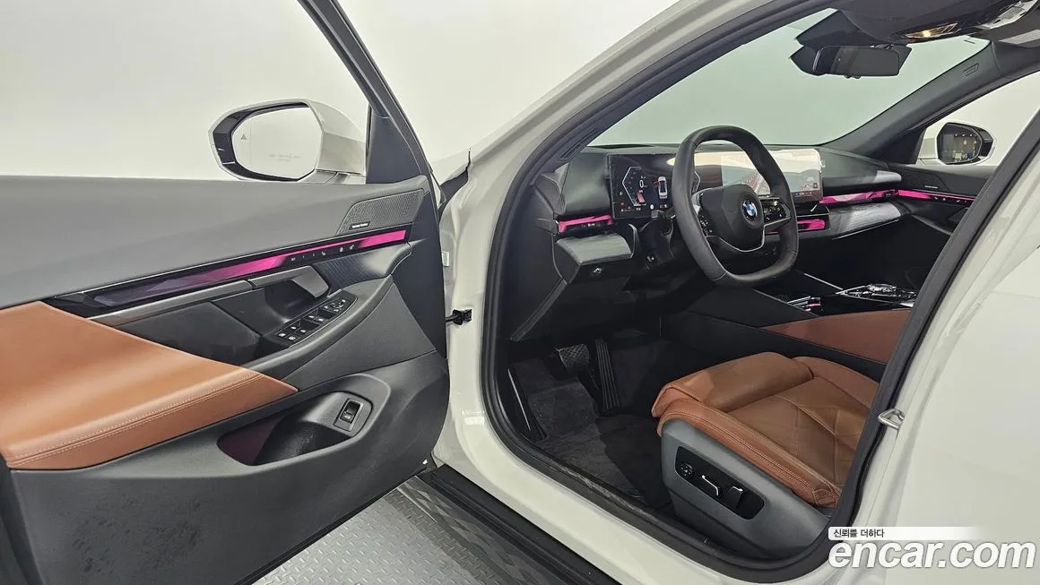BMW 5-Series 2024 из KR, фото 6