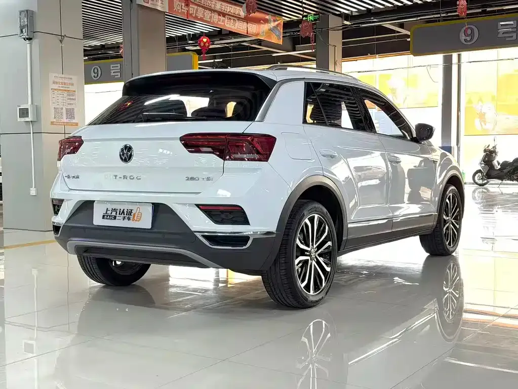 Volkswagen T-Roc 2023 из CN, фото 8