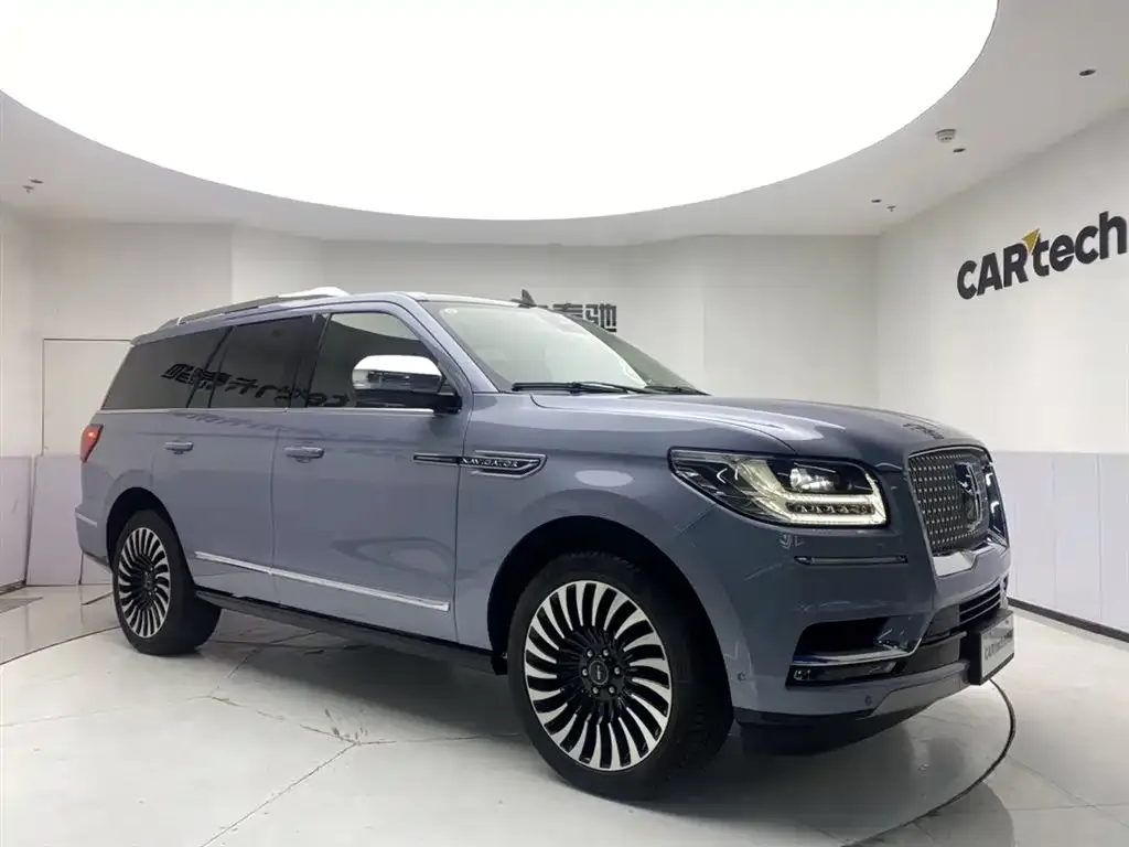 Lincoln Navigator 2023 из CN, фото 8