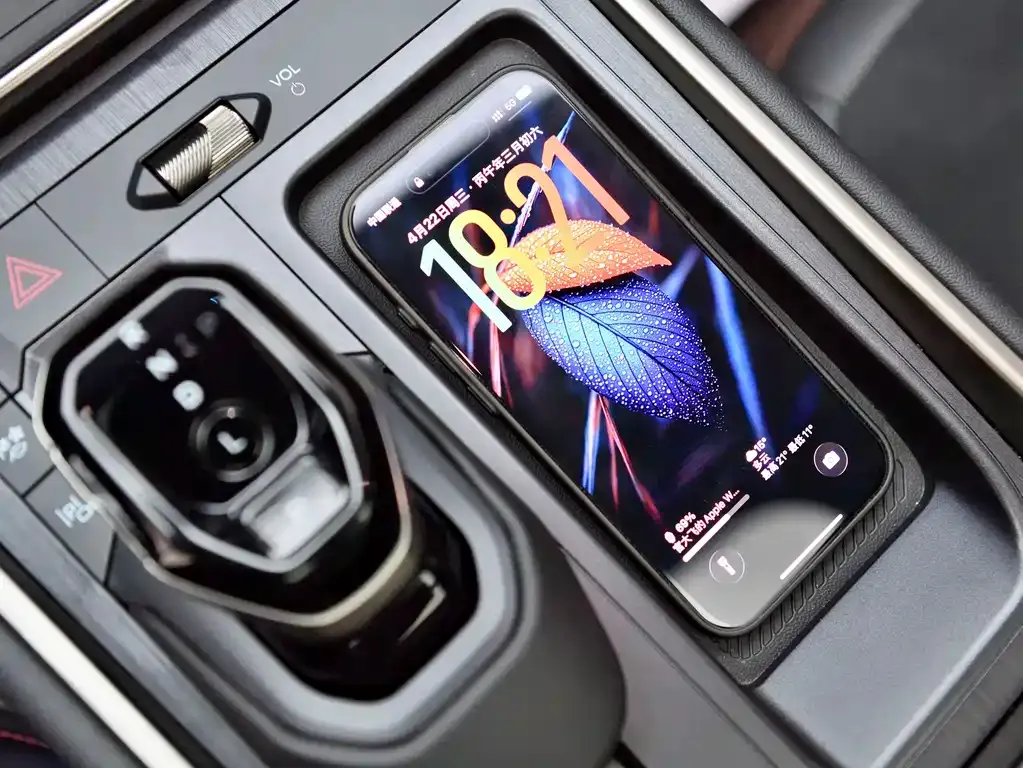Ford Edge — фото 5