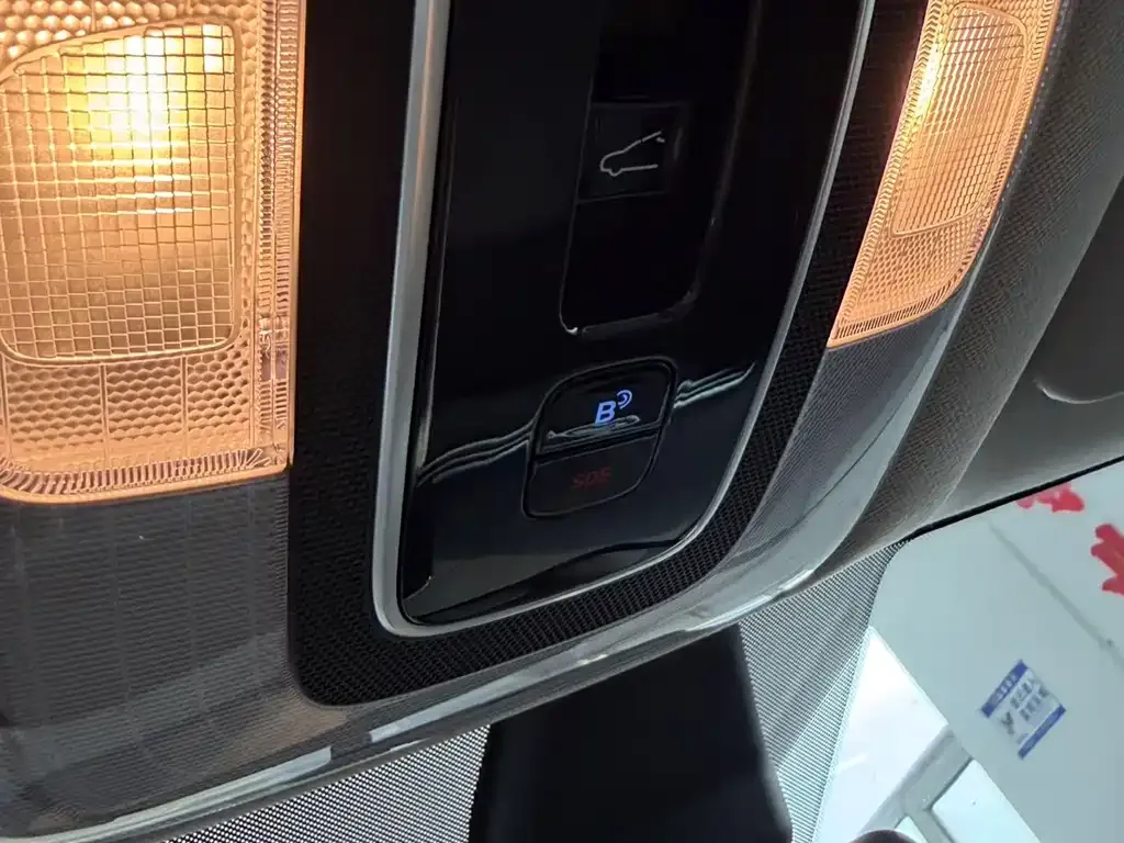 Hyundai Elantra 2022 из CN, фото 8