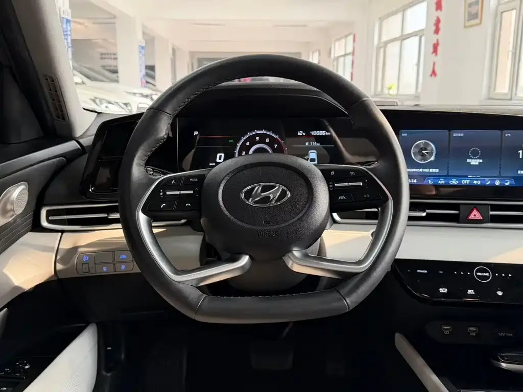 Hyundai Elantra 2022 из CN, фото 7