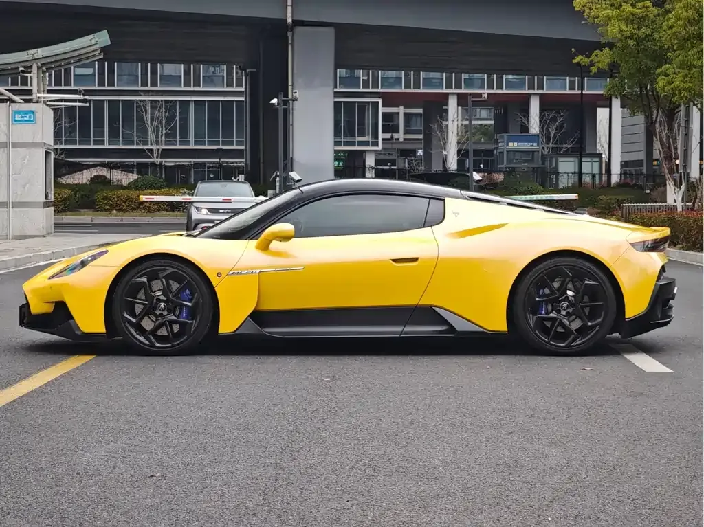 Maserati MC20 2023 из CN, фото 10