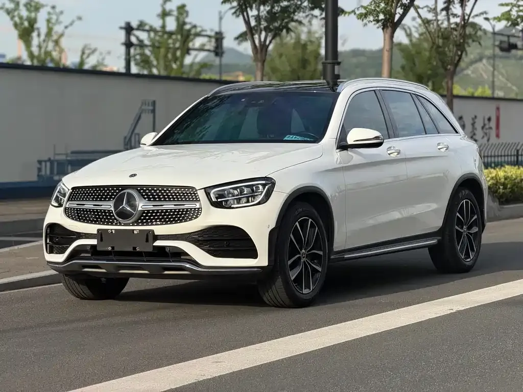 Mercedes-Benz GLC — фото 1