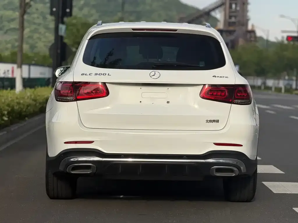 Mercedes-Benz GLC — фото 2