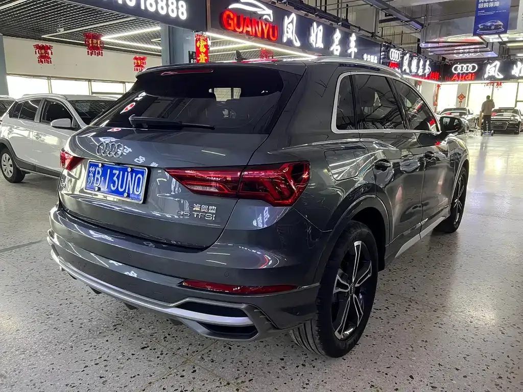 Audi Q3 — фото 5
