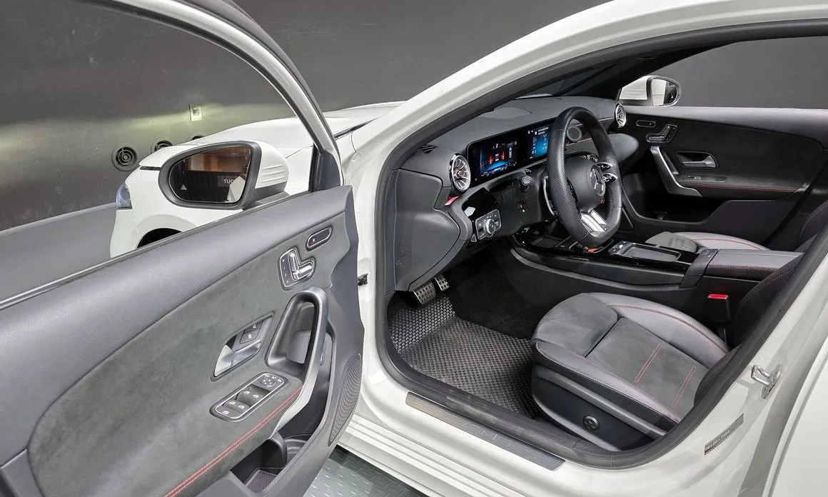 Mercedes-Benz A-Class 2024 из KR, фото 6