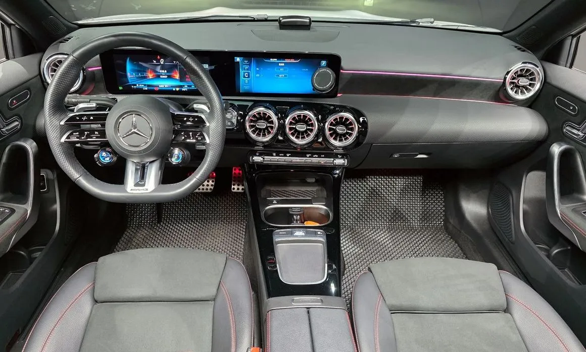 Mercedes-Benz A-Class 2024 из KR, фото 10