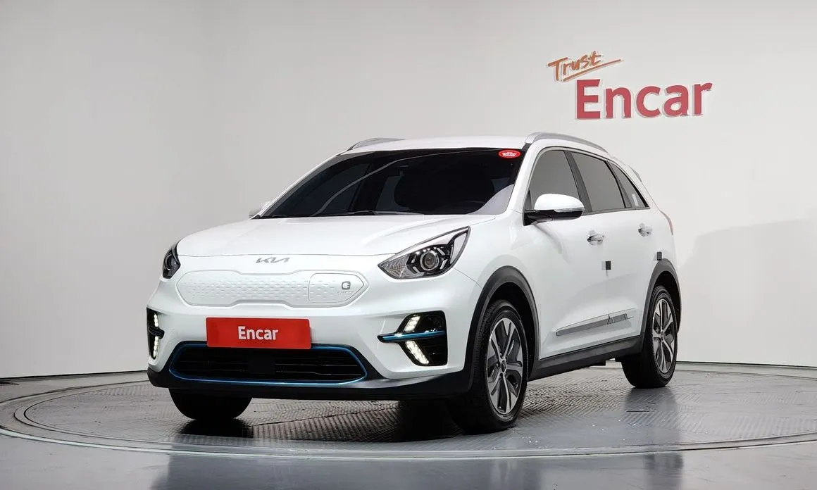 Kia Niro — фото 1