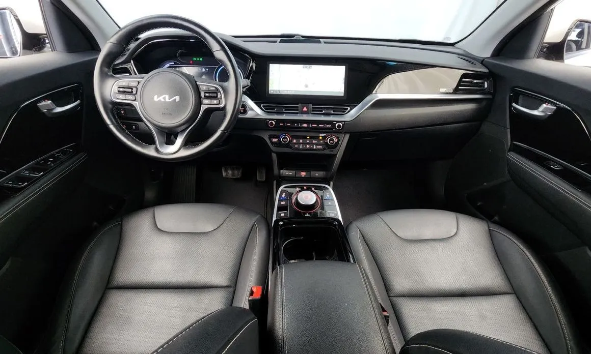 Kia Niro — фото 10