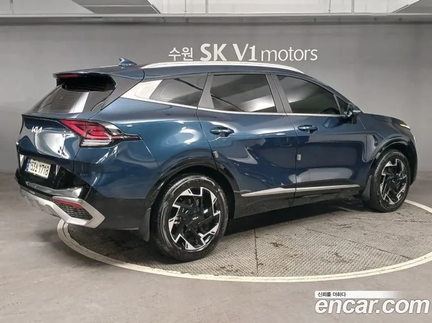 Kia Sportage — фото 1