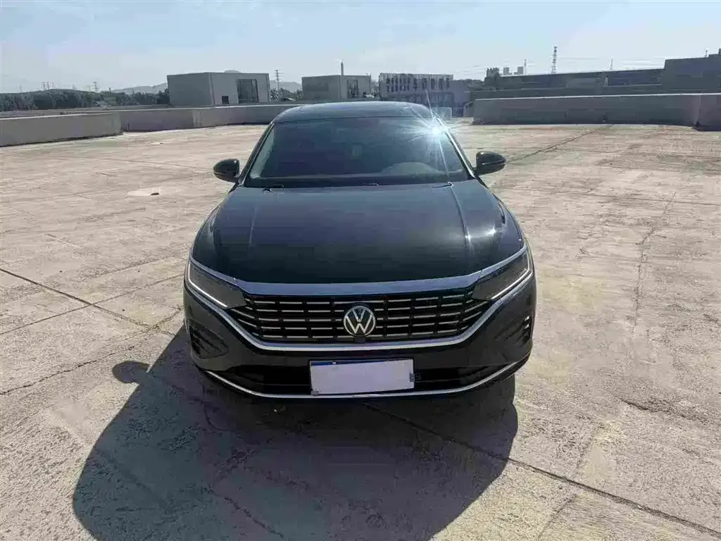 Volkswagen Passat — фото 3