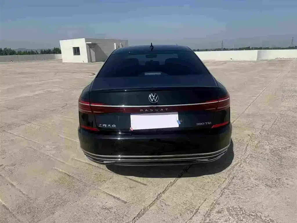 Volkswagen Passat — фото 2