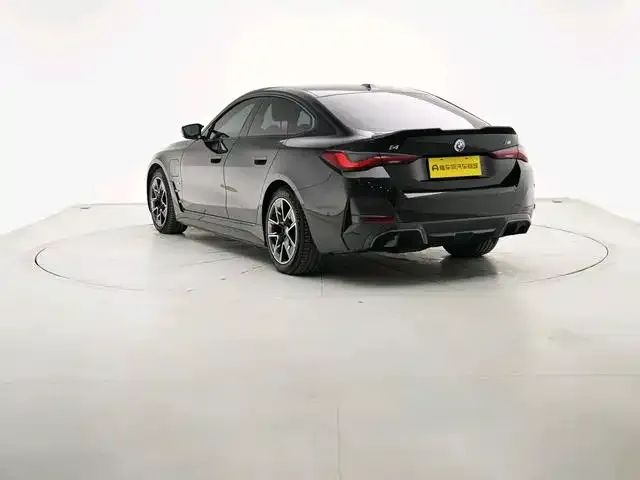 BMW i4 2025 из CN, фото 6