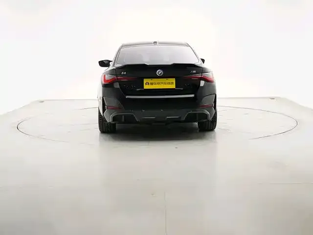 BMW i4 2025 из CN, фото 2