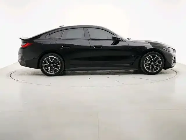 BMW i4 2025 из CN, фото 3
