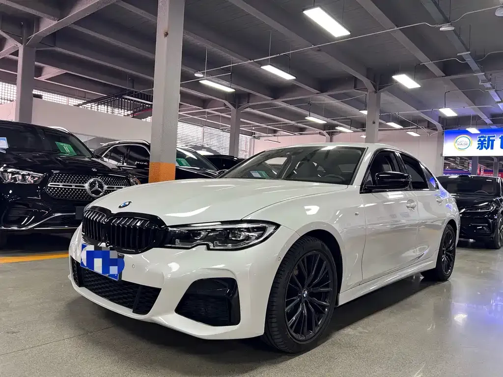 BMW 3 Series — фото 1