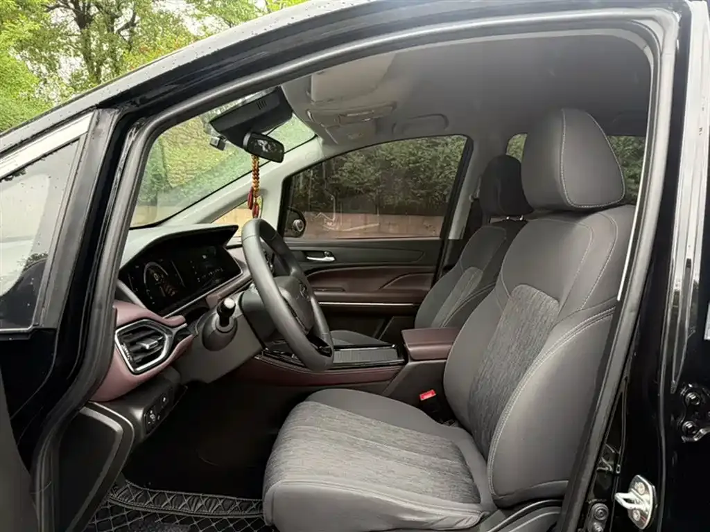 GAC Motor Trumpchi M6 2023 из CN, фото 7