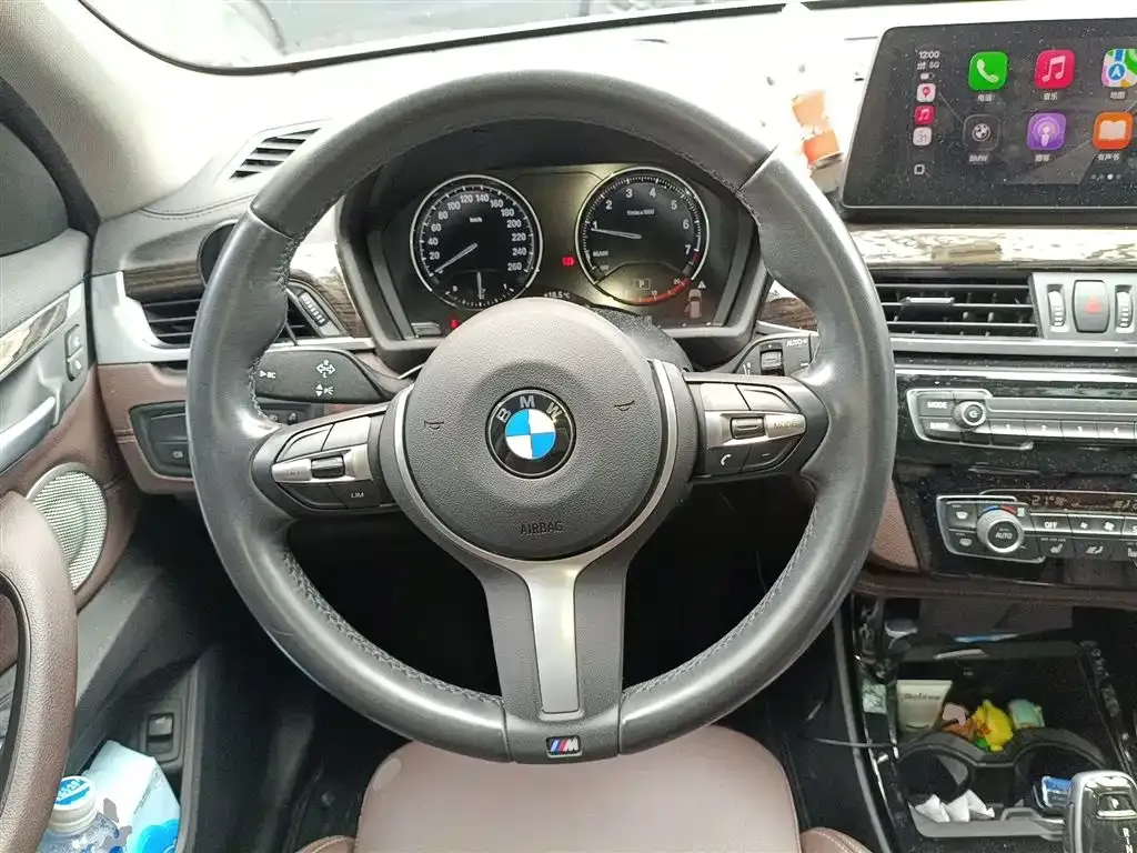BMW X1 — фото 2