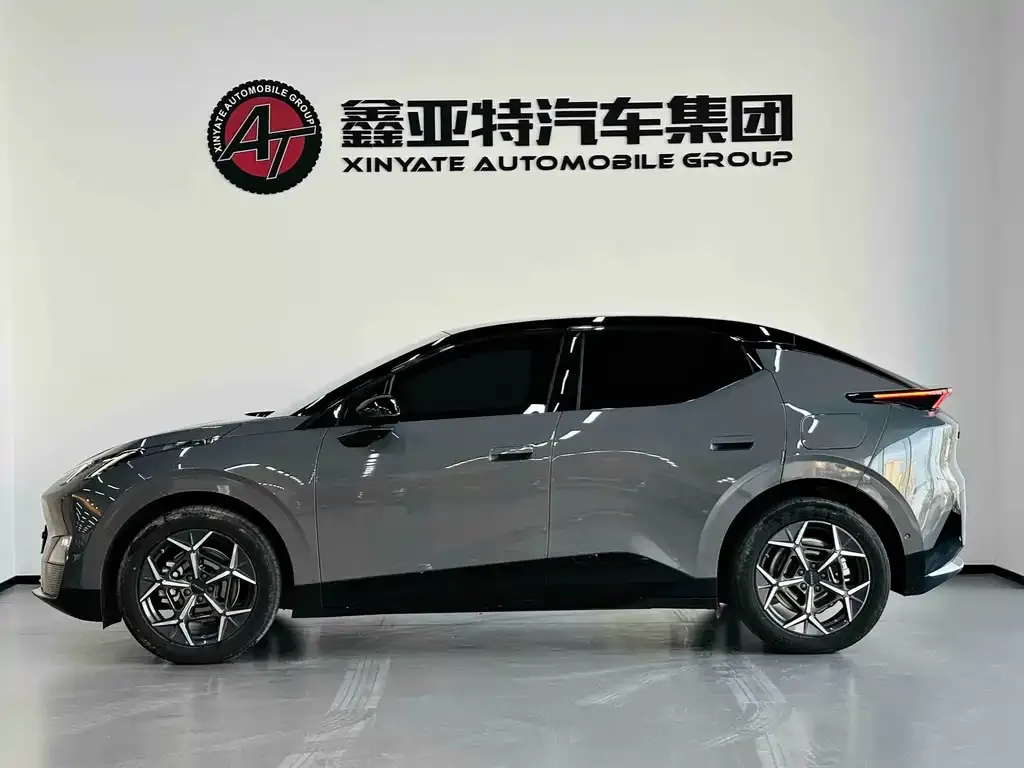 Lynk & Co Z20 2024 из CN, фото 4