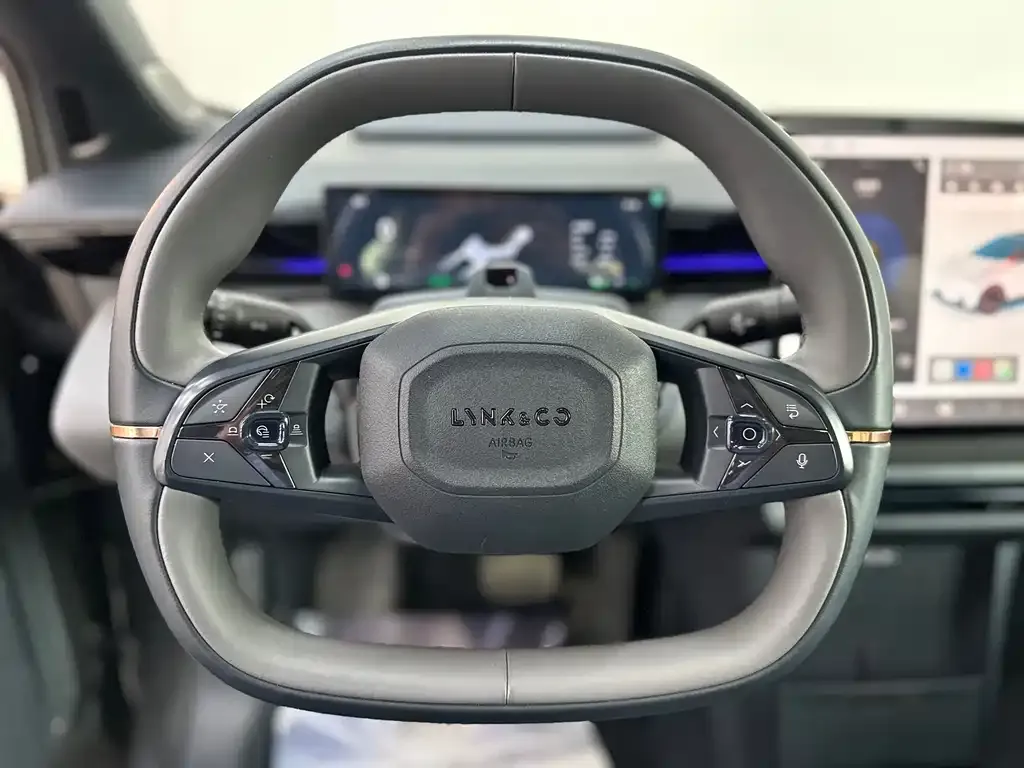 Lynk & Co Z20 2024 из CN, фото 5