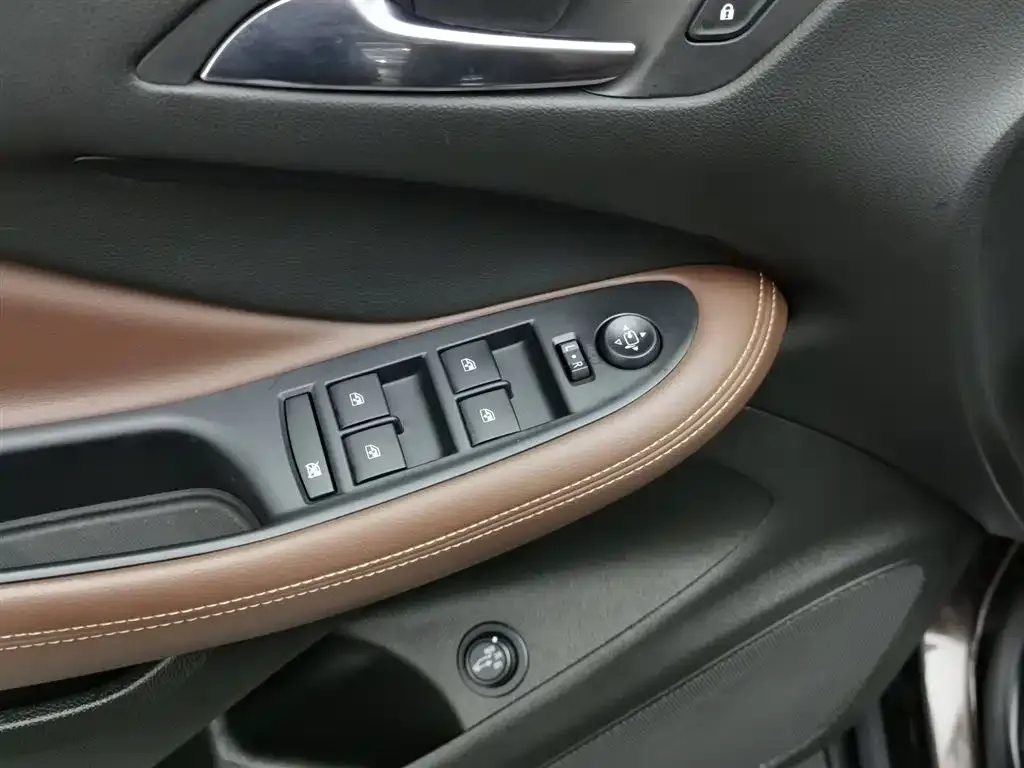 Buick Envision Plus 2021 из CN, фото 4