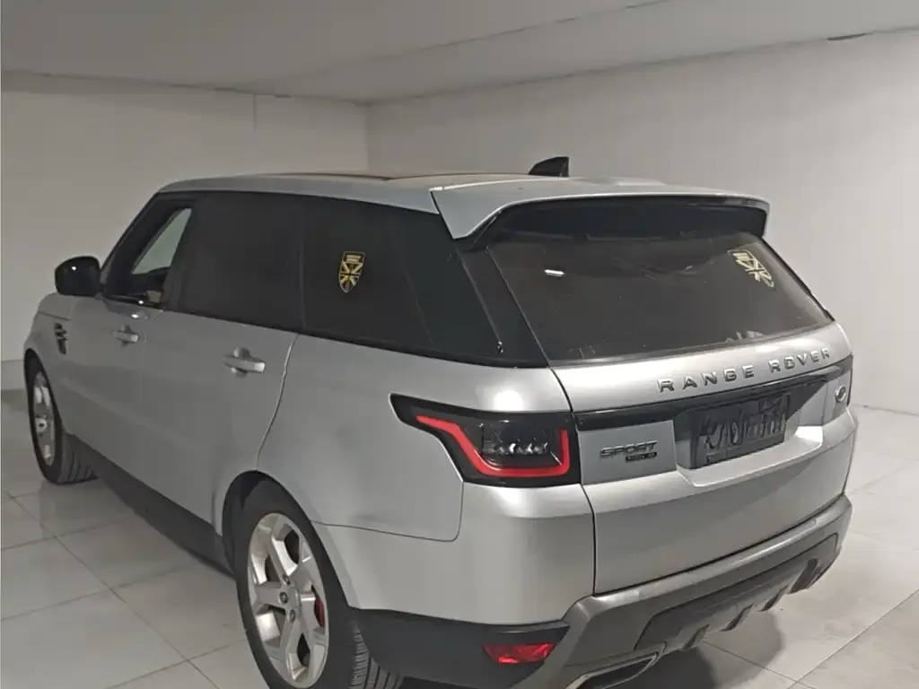 Land Rover Sport PHEV 2021 из CN, фото 9