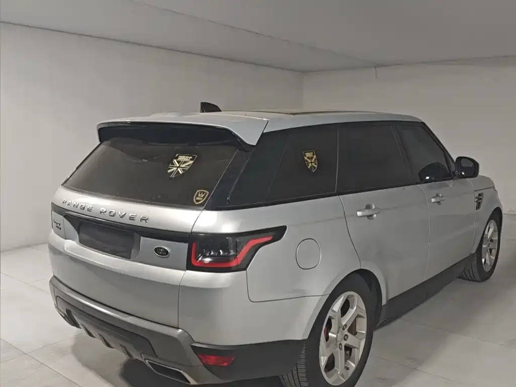 Land Rover Sport PHEV 2021 из CN, фото 4