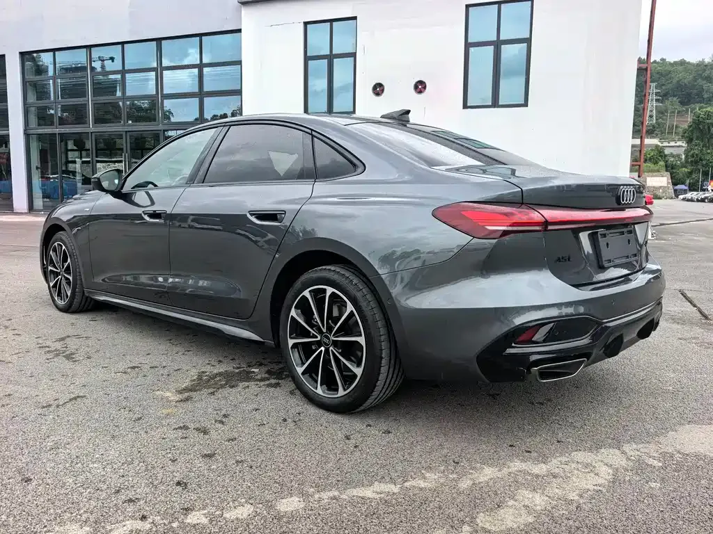 Audi A5L 2025 из CN, фото 7
