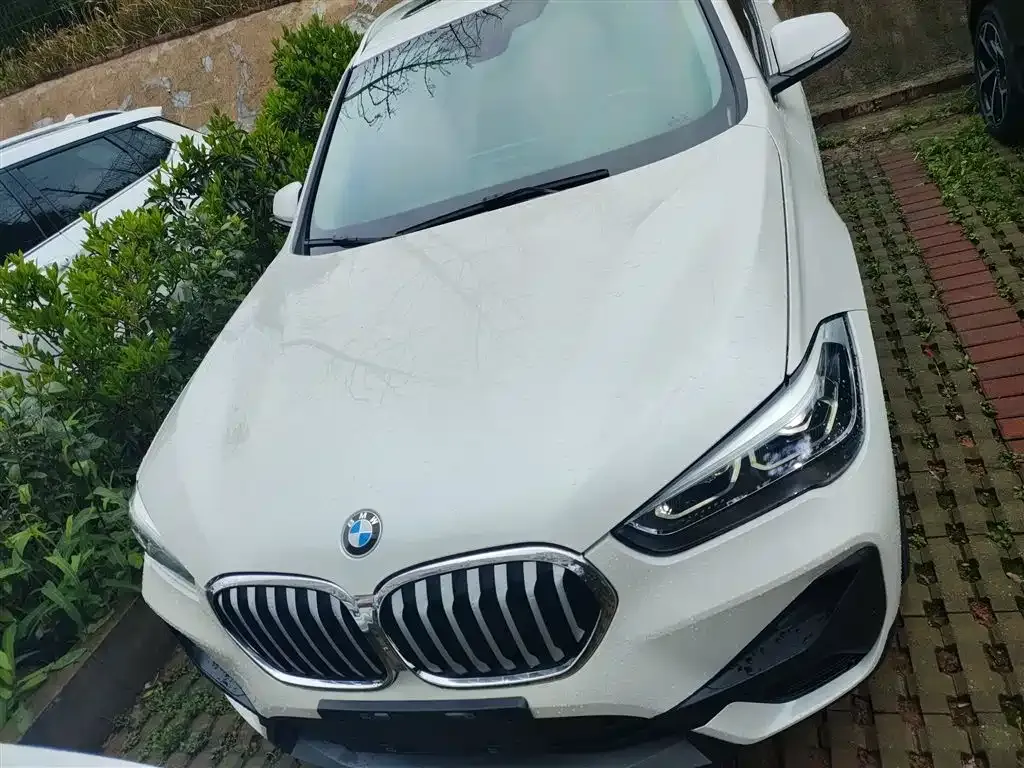 BMW X1 — фото 9