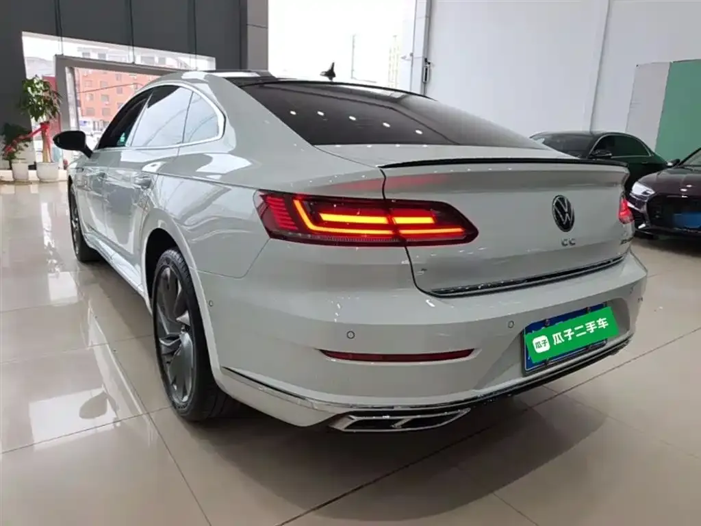 Volkswagen CC — фото 6