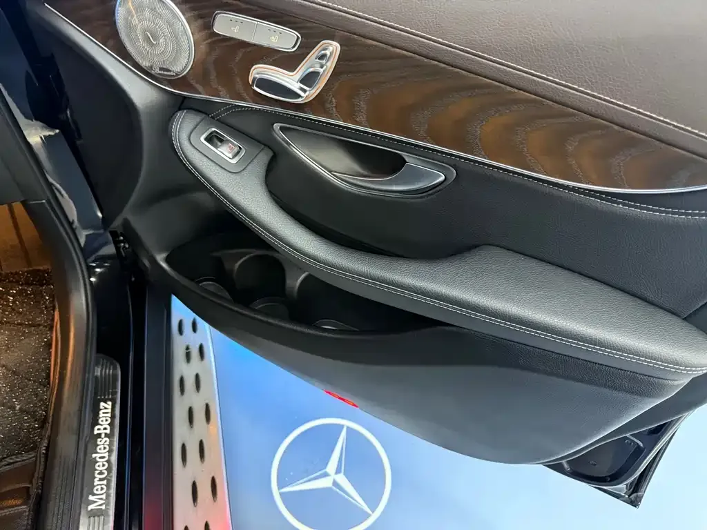 Mercedes-Benz GLC 2021 из CN, фото 2