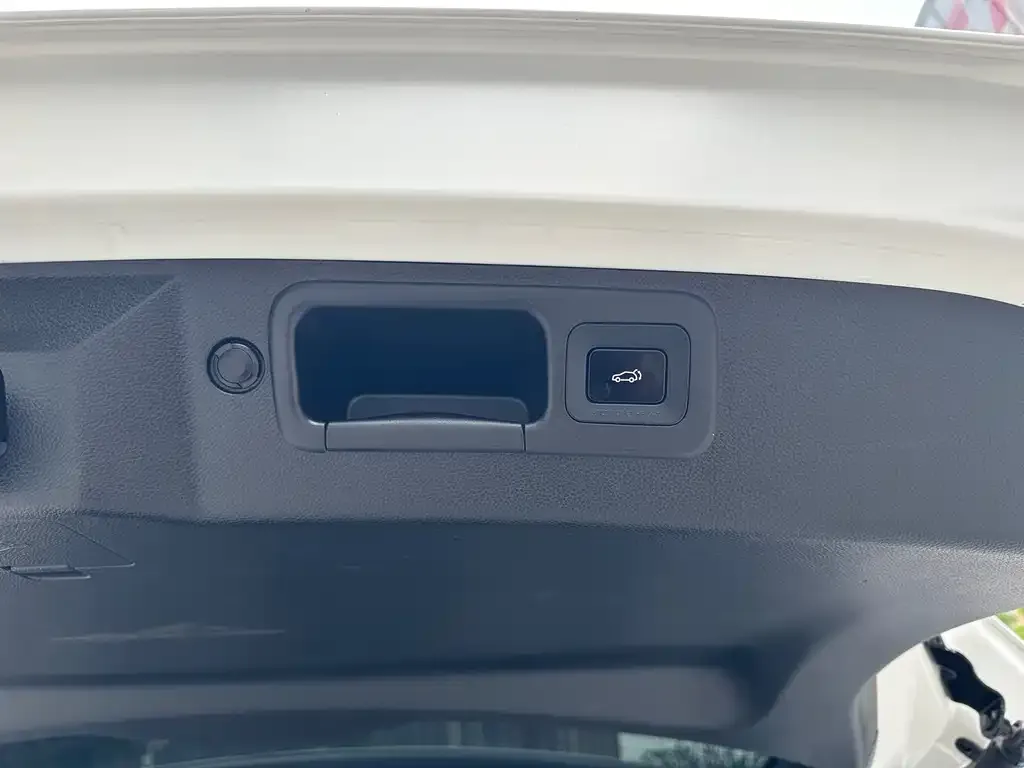 GAC Motor Trumpchi GS8 — фото 2